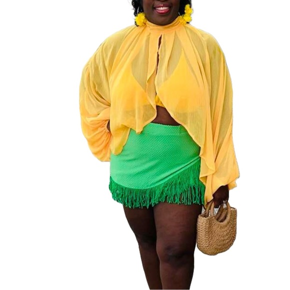 💛 Cropped Sheer Shrug 💛 - Picture 4 of 5